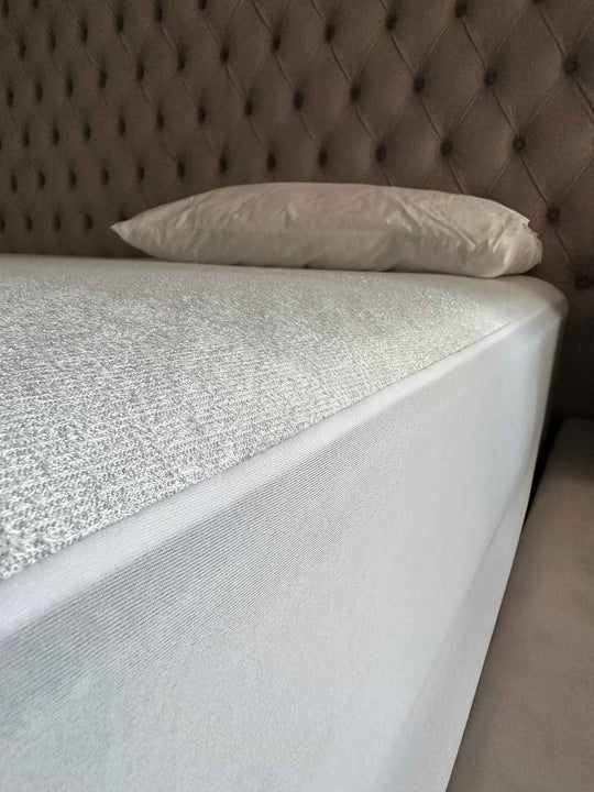 Rudimentary Bamboo Mattress Protector