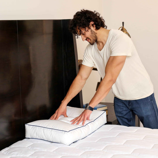 ˈFləfē Tech Down Alternative Filled Pillow
