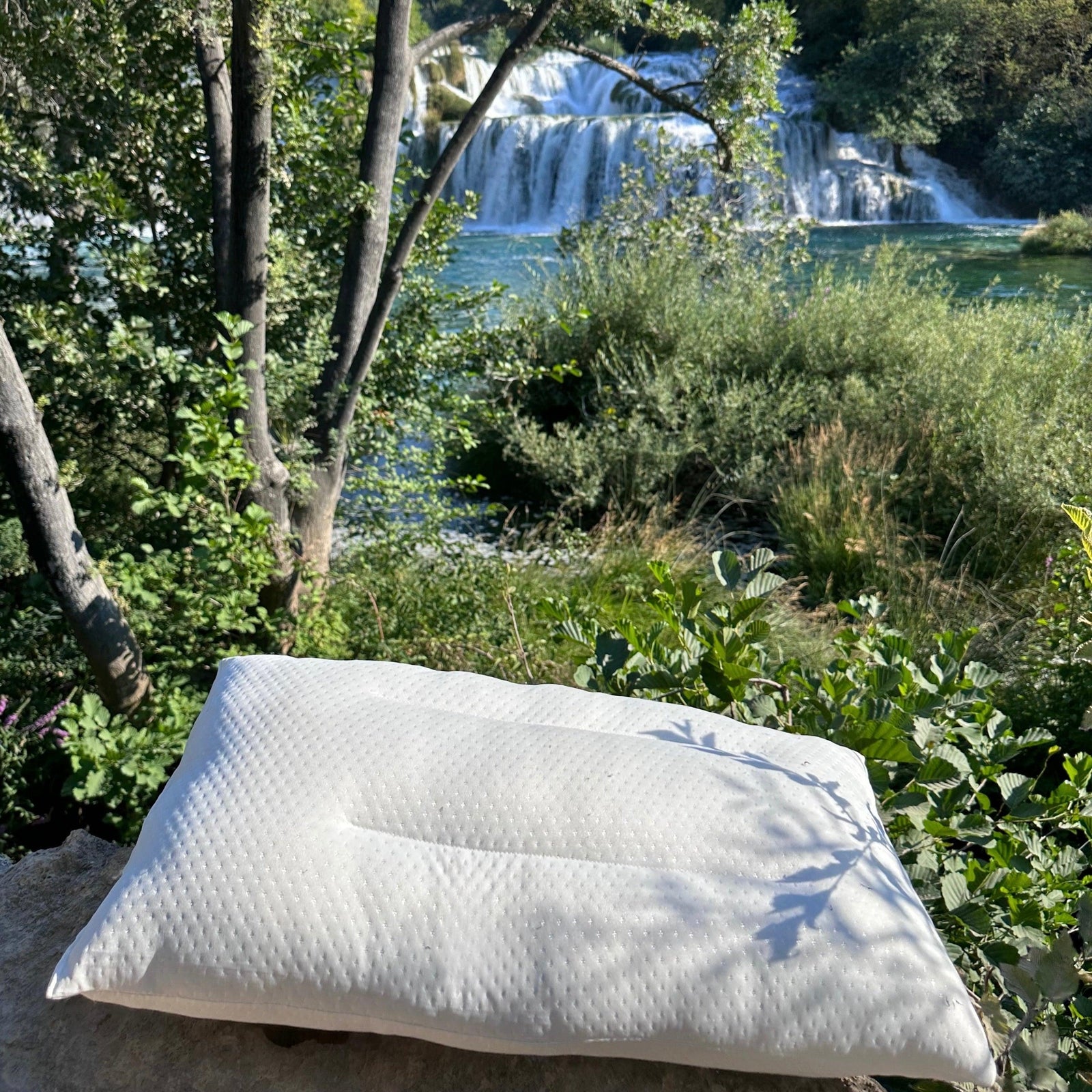 The Medical Benefits of Using Bamboo Pillows: Sleep Better, Live Better