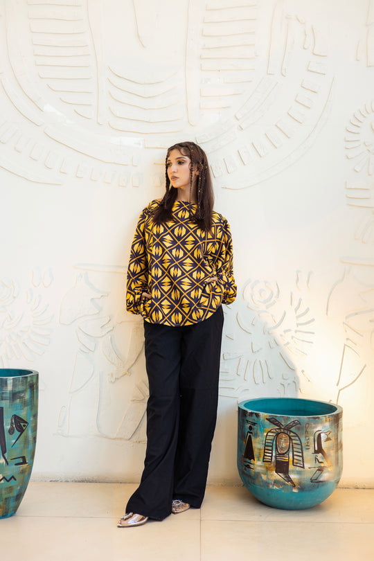 Amunet Balloon Sleeve Top
