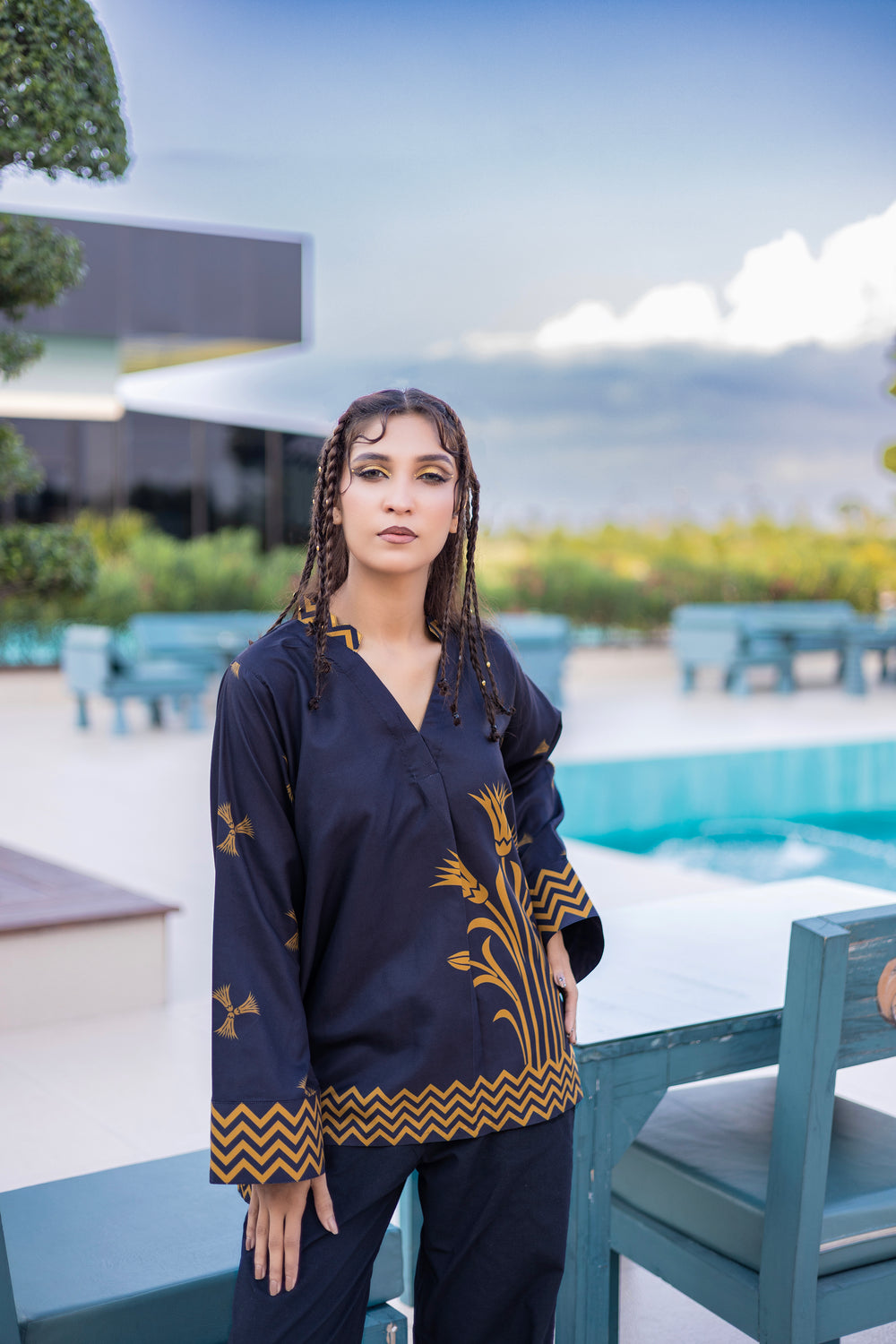Elysia Sleek Top