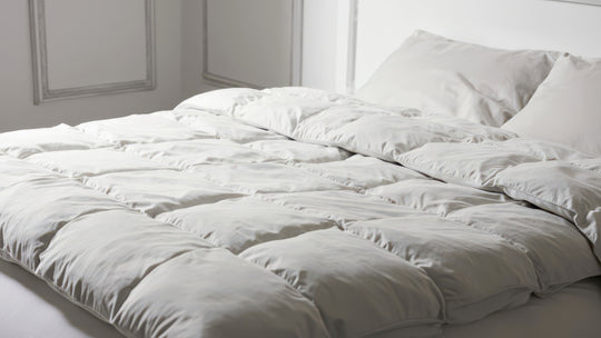 Down-Alternative Winter Quilt