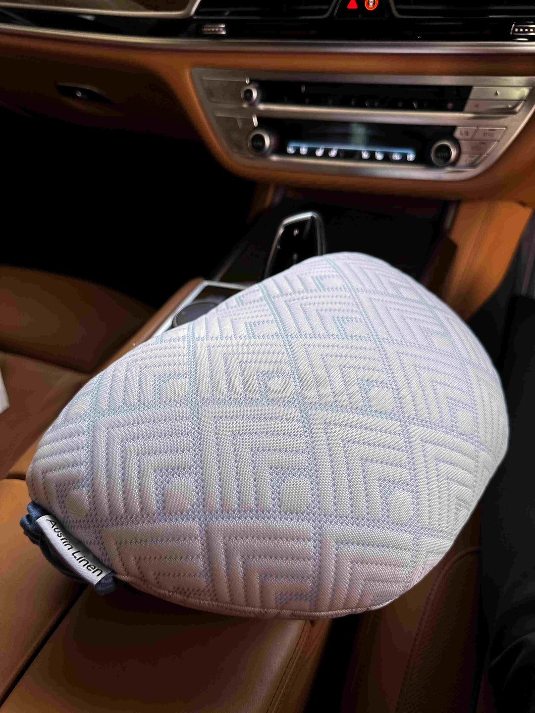 Miracool Krýo Silk Car Headrest filled pillow