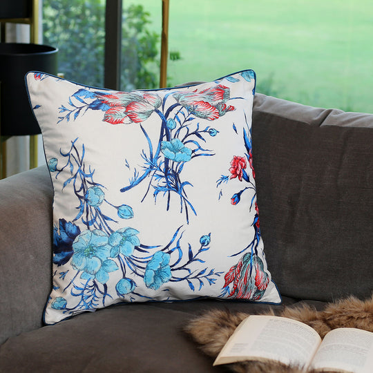 Daisy heaven Veloudo Designer cushion