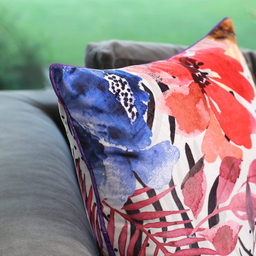 Water flower Veloudo Designer cushions